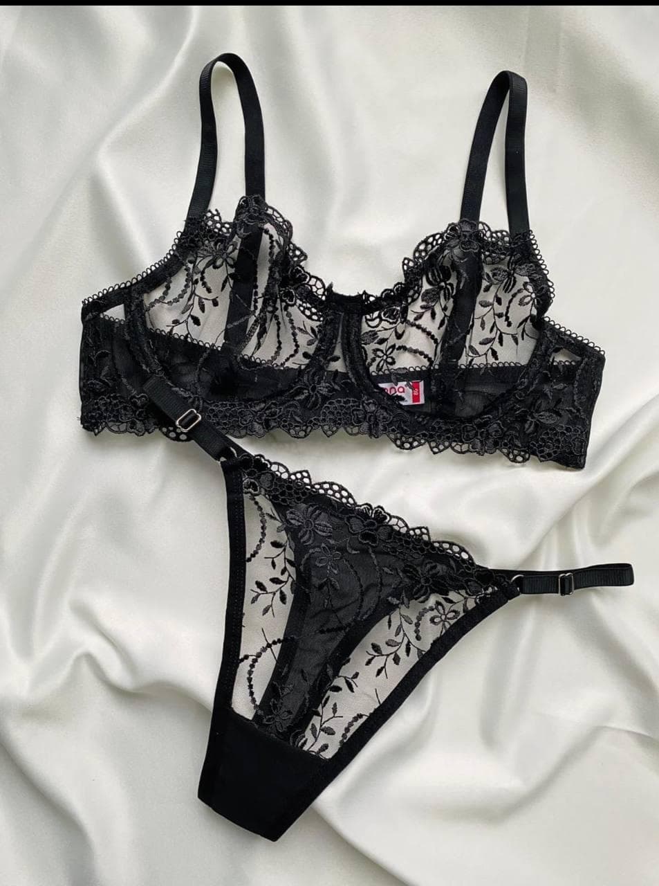 Velours Secrets Siyah Işlemeli Brode Takım - 3