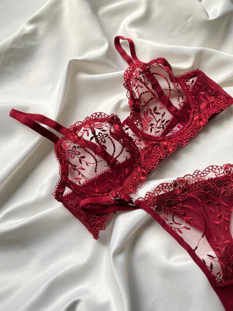 Bordo Işlemeli Brode Takım - Fotoğraf 2