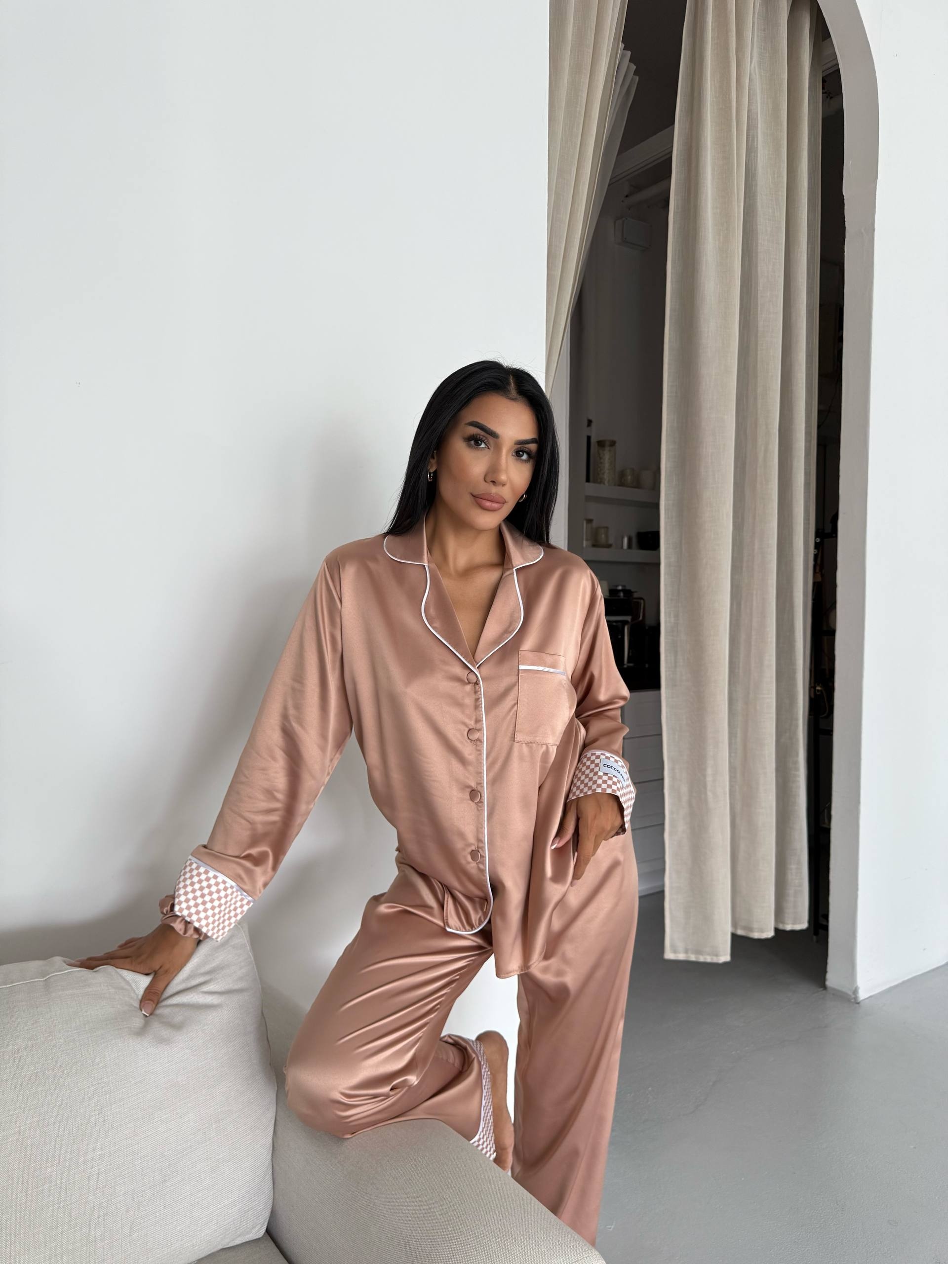 Krem Kahve Saten Uzun Pijama Takımı - Fotoğraf 3