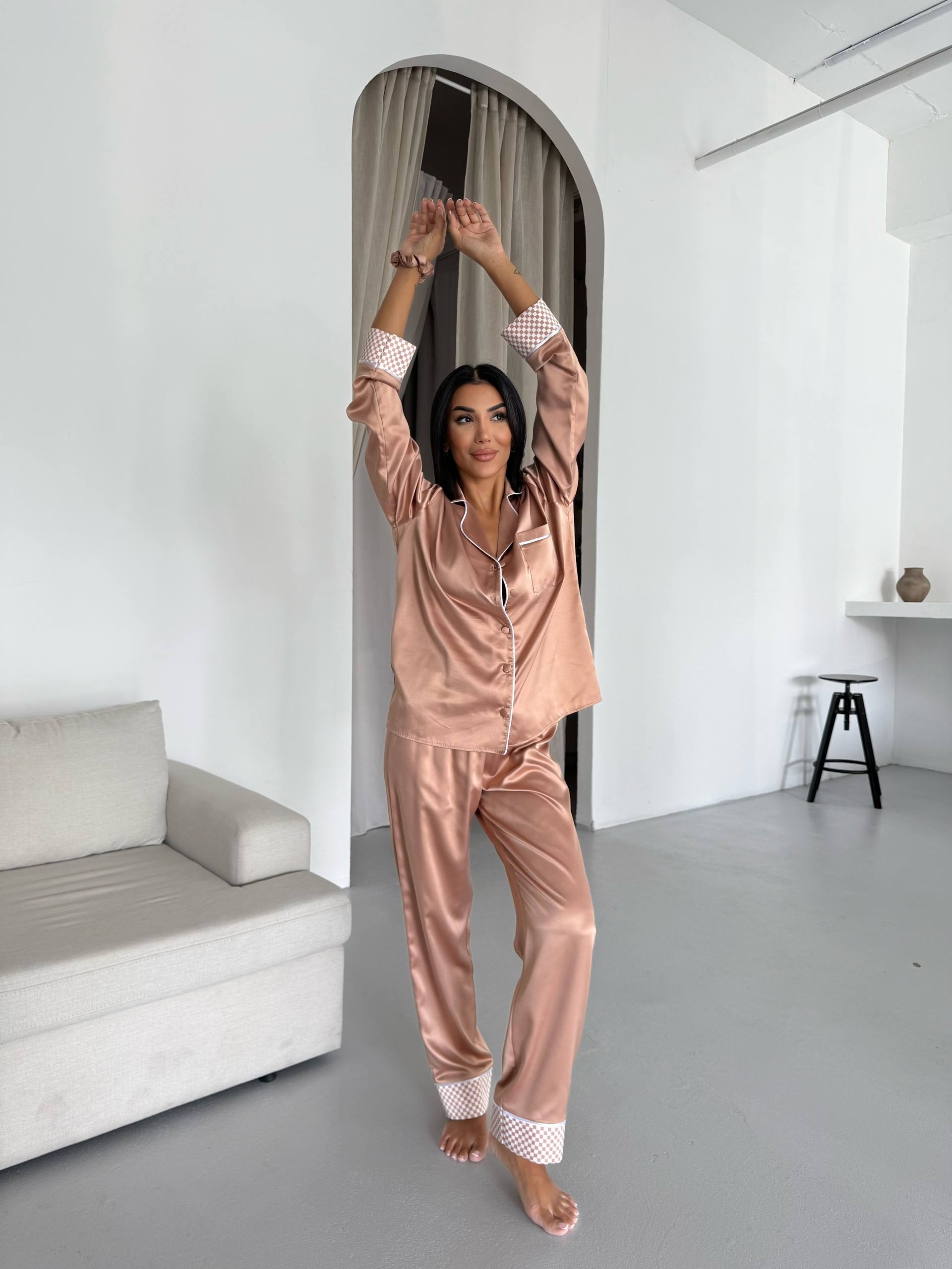 Krem Kahve Saten Uzun Pijama Takımı - Fotoğraf 5