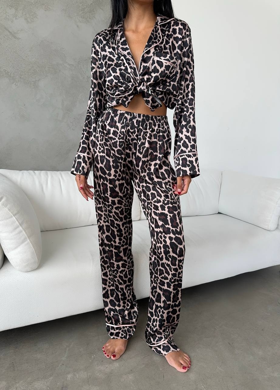 Leopar Desenli Ipek Saten Pijama Takımı - Fotoğraf 6
